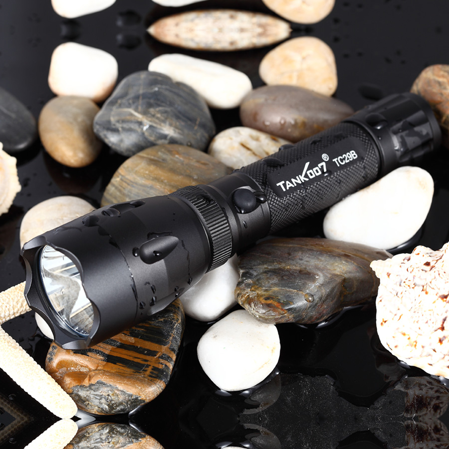 強光手電筒什么牌子好？哪里的強光手電筒生產廠家好