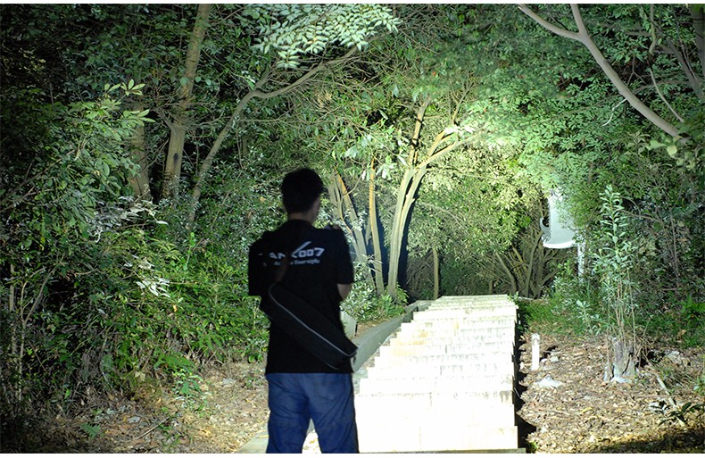 led強光手電筒 led強光手電筒